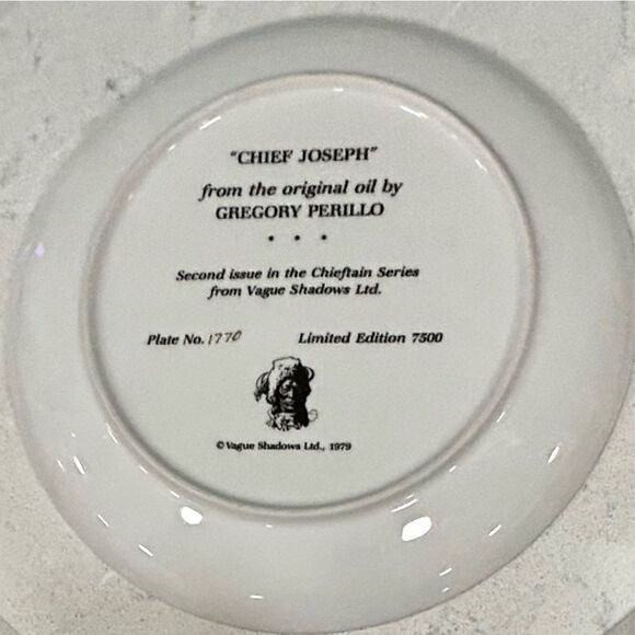 Vague Shadows Ltd Collector Plate 1979 Perillo “Chief Joseph” Chieftain Series - Picture 9 of 10